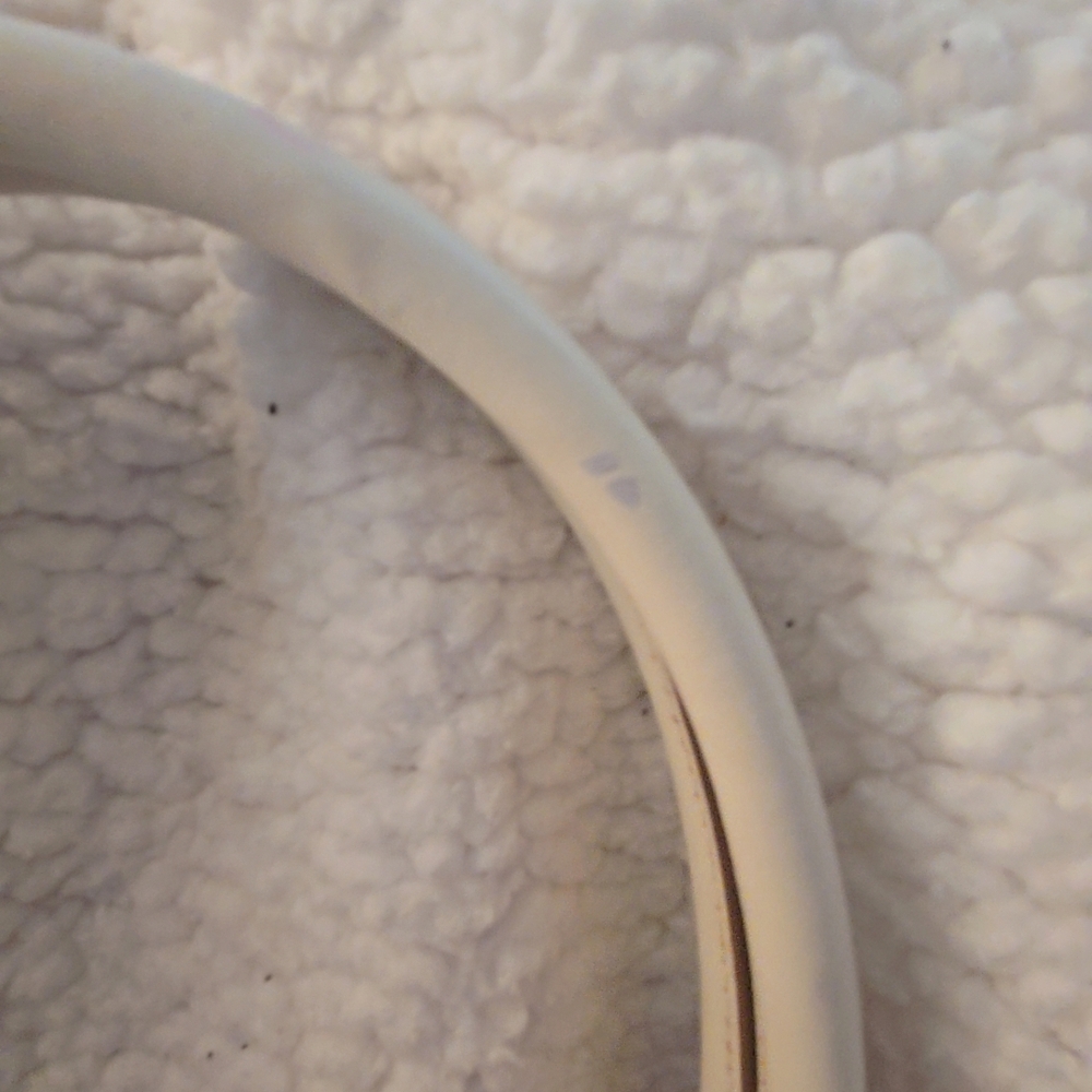 Dooney & Bourke Chic Beige Tote Bag with Logo Design - Picture 2 of 10
